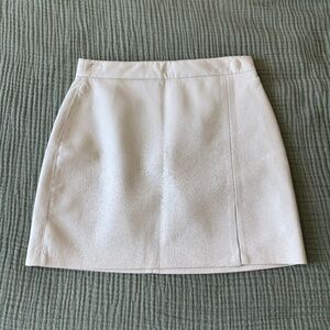 Aritzia Wilfred Faux Leather Mini Skirt White High Waisted A-Line 4